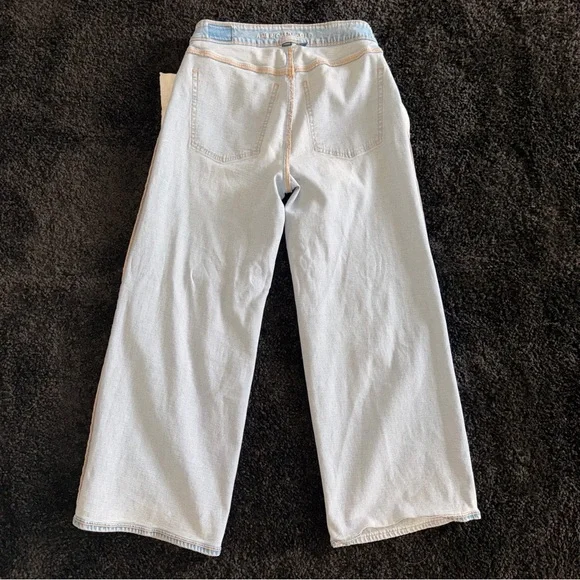 American Eagle Super High Rise Baggy Wide
Leg Ankle Jeans Strigid Denim Size 2 - Picture 13 of 13